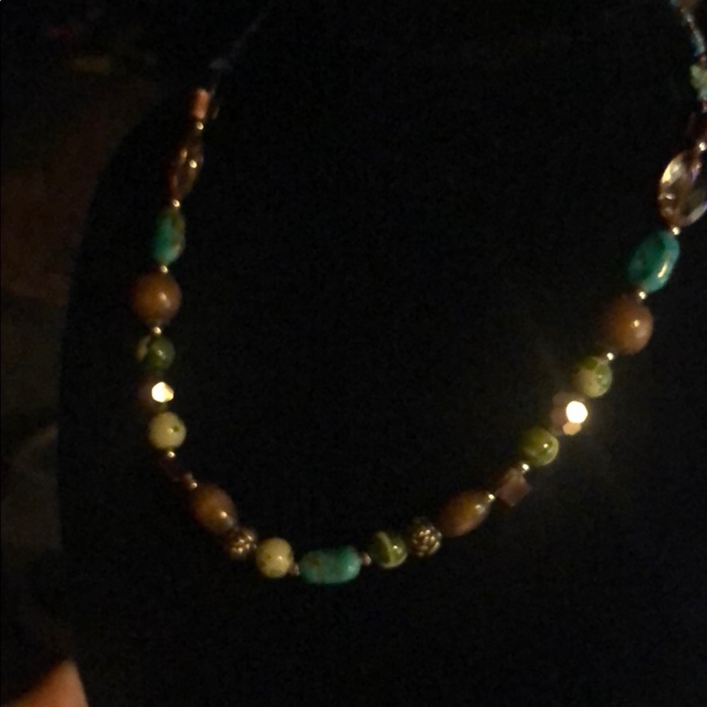 Fun necklace - Picture 2 of 3